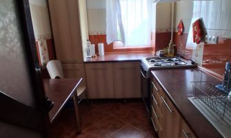 Apartament de vanzare, 4 camere Decomandat  Baza 3 