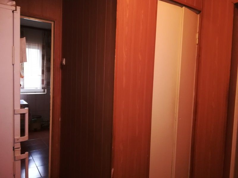 Apartament de vanzare, 4 camere Semidecomandat  Tatarasi -5