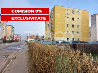 Apartament de vanzare 40 mpu 2 camere mobilate Piata Noua in Cisnadie