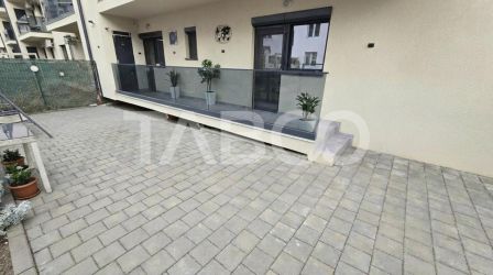 Apartament de vanzare 52mp 2 camere gradina 41mp Doamna Stanca