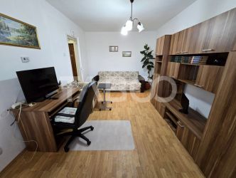 Apartament de vanzare cu 2 camere balcon zona Rahovei-Ciresica Sibiu