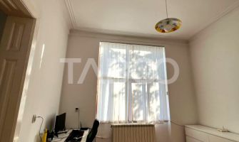 Apartament de vanzare cu 3 camere 111 mpu zona Central din Sibiu