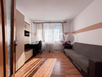 Apartament de vanzare cu 3 camere decomandate in Piata Abator