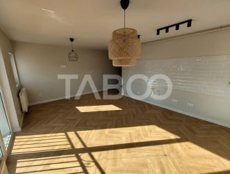 Apartament de vanzare cu 3 camere etaj intermediar cu loc de parcare