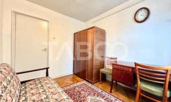 Apartament de vanzare cu 3 camere zona Academia de Muzica in Manastur 