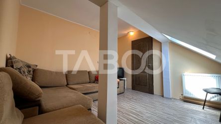 Apartament de vanzare cu 4 camere 90 mpu cu balcon zona Vasile Aaron 