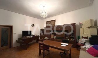 Apartament de vanzare cu garaj terasa 55 mpu zona Central Sibiu