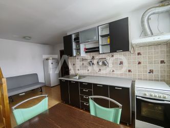 Apartament de vanzare decomandat 3 camere mobilate Valea Aurie Sibiu