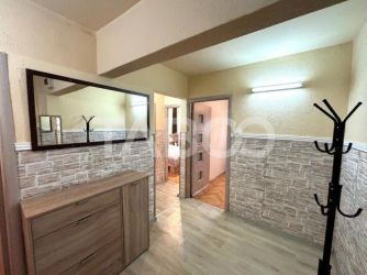 Apartament de vanzare etaj 2 + pivnita 3 camere 55 mpu  Valea Aurie