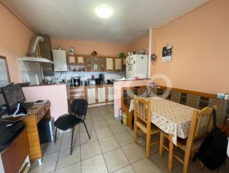 Apartament de vanzare la casa 109 mpu Zona linistita Turnisor Sibiu