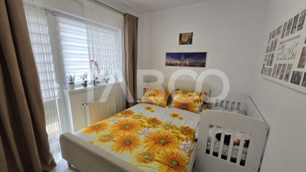 Apartament de vanzare mobilat utilat Turnisor 2 camere balcon parcare 
