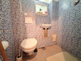 Apartament de vanzare,  Nedecomandat  Podul de Piatra 