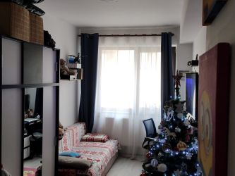 Apartament de vanzare, o camera Decomandat  Lunca Cetatuii 