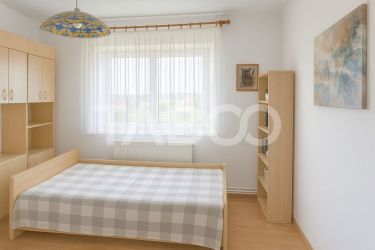 Apartament de vanzare Terezian 3 camere 2 bai balcon mobilat utilat 