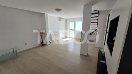 Apartament de vanzare Tilisca 3 camere balcon priveliste superba