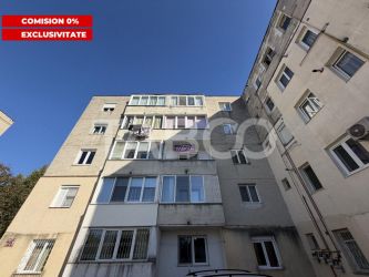 Apartament decomandat 2 camere 40 mpu etaj 2 zona 13 Decembrie