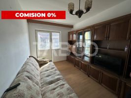 Apartament decomandat 2 camere boxa la subsol zona Titu Pertia