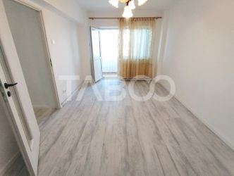 Apartament decomandat 2 camere renovat balcon pivnita Strand Sibiu