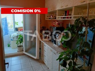 Apartament decomandat 3 camere 2 bai 68 mpu balcon Cetate Alba Iulia