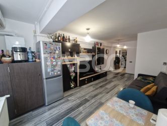 Apartament decomandat 3 camere 59 mp utili etaj 2 Doamna Stanca