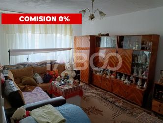 Apartament decomandat 3 camere 68 mpu balcon zona Cetate Alba Iulia