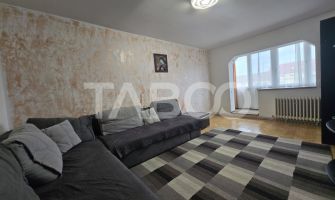 Apartament decomandat 3 camere de inchiriat 64mp zona Strand Sibiu
