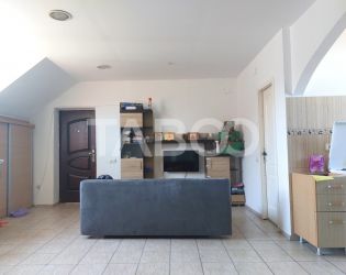 Apartament decomandat 3 camere zona centrala Cisnadie de vanzare