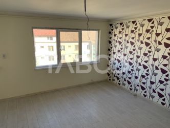 Apartament decomandat 4 camere 72 mpu 2 bai zona Mihai Viteazu Sibiu