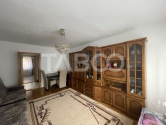 Apartament decomandat 5 camere 2 bai 100 mpu pivnita Cetate Alba Iulia