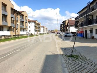 Apartament decomandat cu bucatarie separata Brana