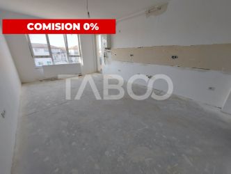 Apartament decomandat de vanzare 2 camere 52mpu 2 logii loc parcare
