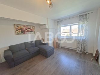 Apartament decomandat de vanzare 2 camere Strand etaj 4 acoperis