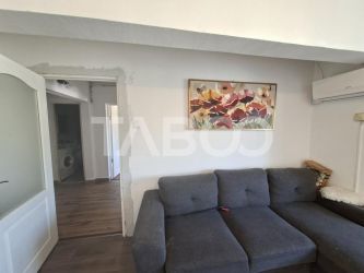Apartament decomandat de vanzare 2 camere Strand etaj 4 acoperis