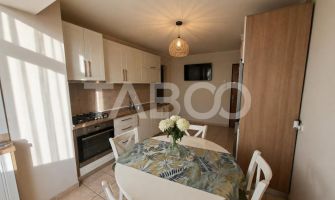 Apartament decomandat de vanzare 3 camere pivnita Vasile Aaron