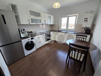 Apartament decomandat de vanzare etaj 2 parcare boxa Arhitectilor