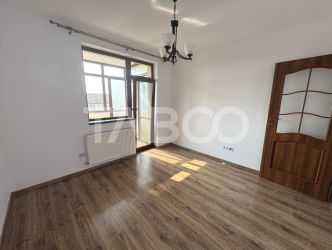 Apartament etaj 2 decomandat 3 camere 69 mpu balcon 15 mp Selimbar 