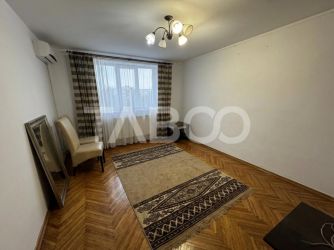 Apartament etaj 3 decomandat cu 3 camere 66 mpu pivnita Mihai Viteazul