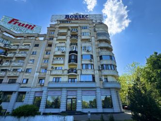 Apartament HUGE de 3 camere, 100mp totali, vedere libera catre Piata U