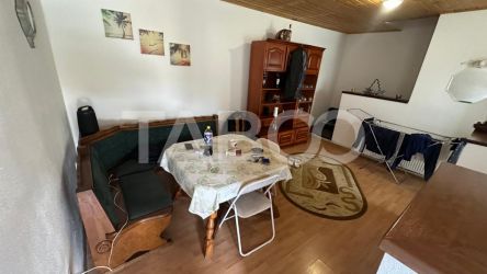 Apartament la casa cu 2 camere cu pivnita Selimbar Sibiu