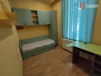 Apartament la casa de 65 mp + curte, la 10 minute de centru - ID V3845