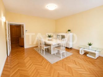 Apartament la casa de inchiriat 3 camere zona Sub Arini din Sibiu
