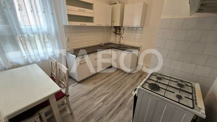 Apartament la casa de inchiriat Orasul de Jos  3 camere 2 bai 