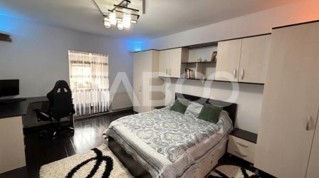 Apartament la casa + pivnita 93 mp utili Centrul Istoric