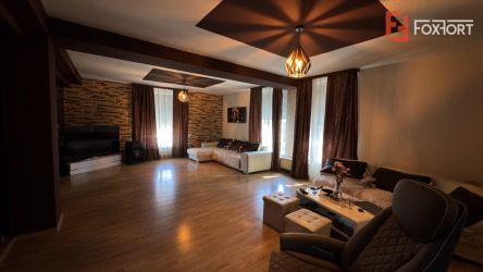 Apartament la curte comuna cu intrare separata, zona Dambovita