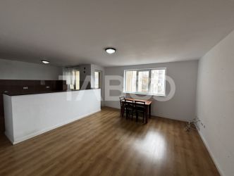 Apartament la prima afisare 82 mp 3 camere doua balcoane Zona Rahovei