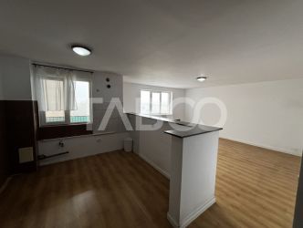 Apartament la prima afisare 82 mp 3 camere doua balcoane Zona Rahovei