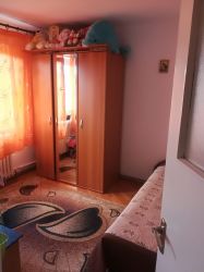 Apartament mobilat de vanzare in Campina