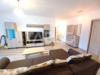 Apartament modern cu 3 camere balcon si loc de parcare Kogalniceanu