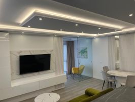 Apartament nou de inchiriat, 2 camere   Dacia 
