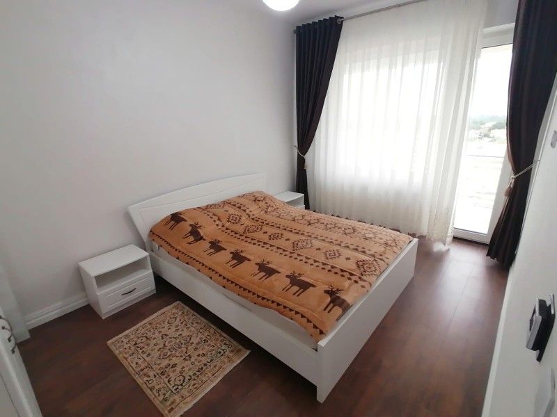 Apartament nou de inchiriat, 2 camere Decomandat  Copou -14